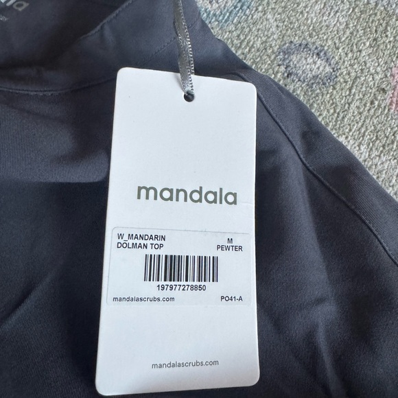 Mandala Scrubs NWT - Picture 6 of 7